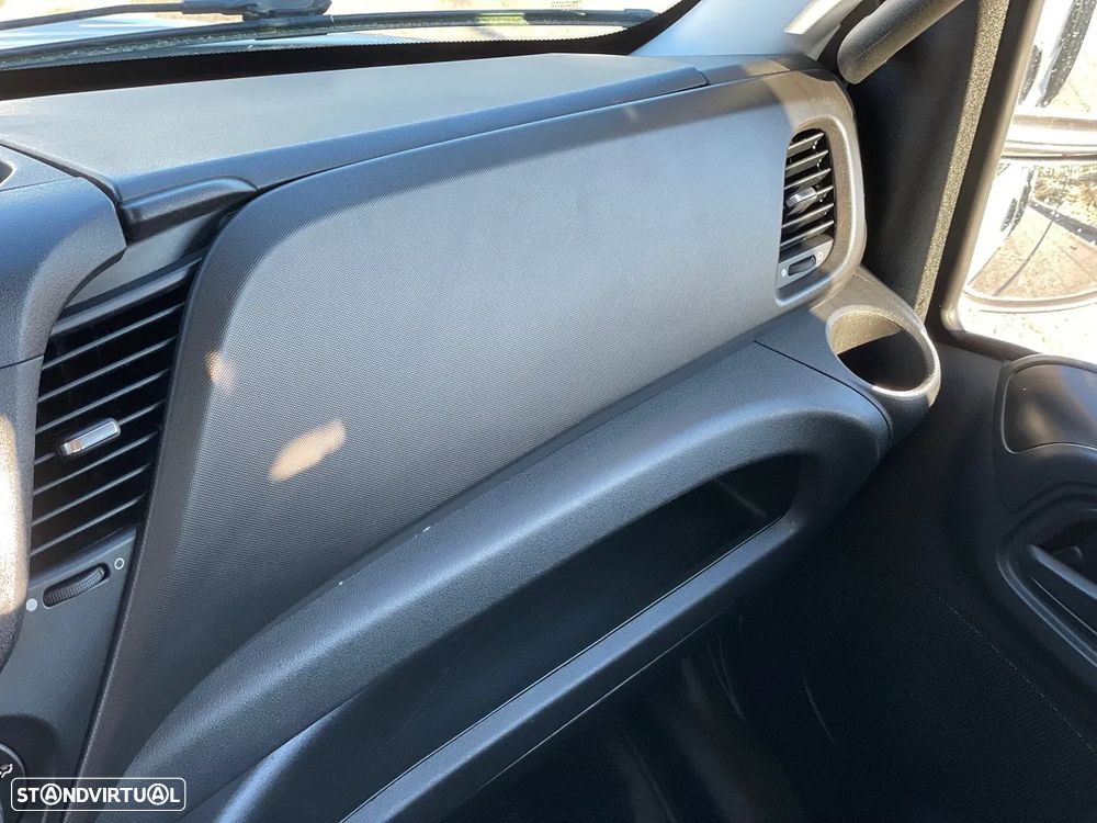 Iveco Daily 35C15 Cabine Dupla 7L - 15