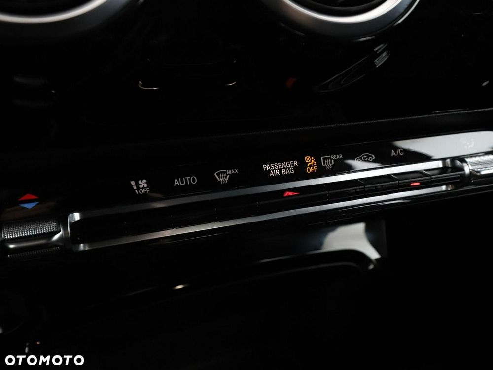 Mercedes-Benz Klasa A 220 7G-DCT Progressive - 28