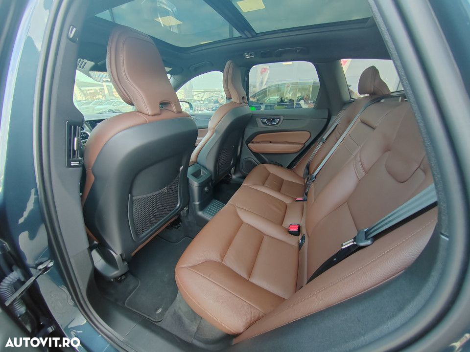 Volvo XC 60 T8 Twin Engine AWD Inscription - 15