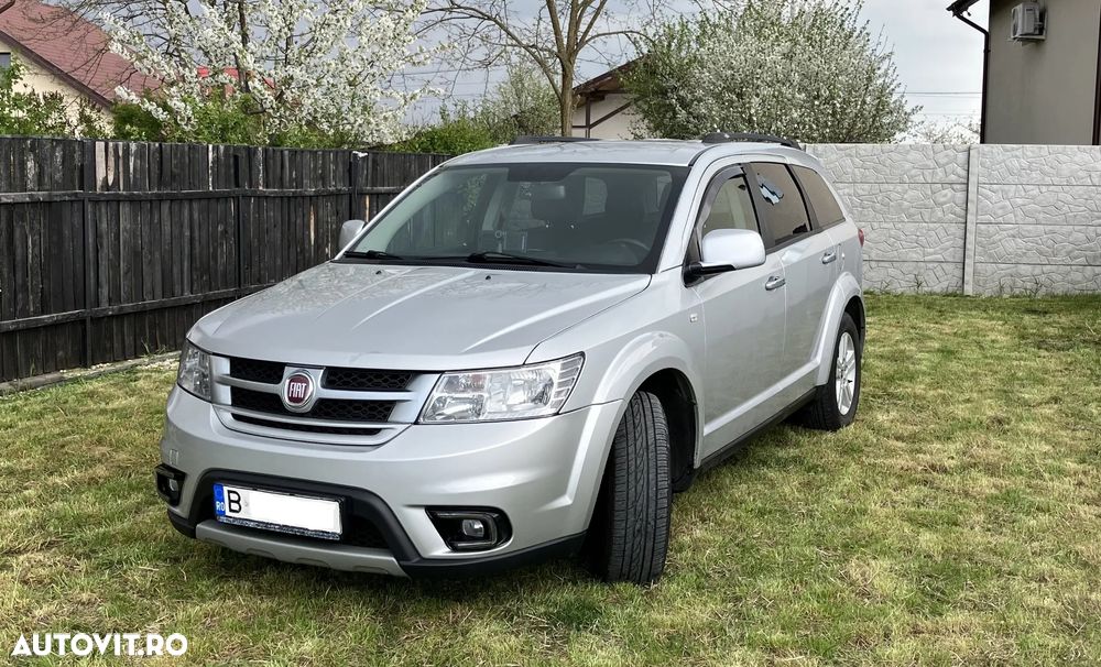 Fiat Freemont 2.0 Mjet AT AWD - 1