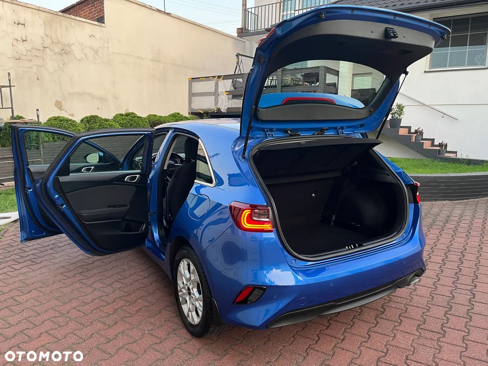 Kia Ceed 1.5 T-GDI M - 28