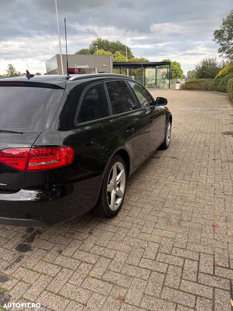 Audi A4 Avant 2.0 TDI - 4