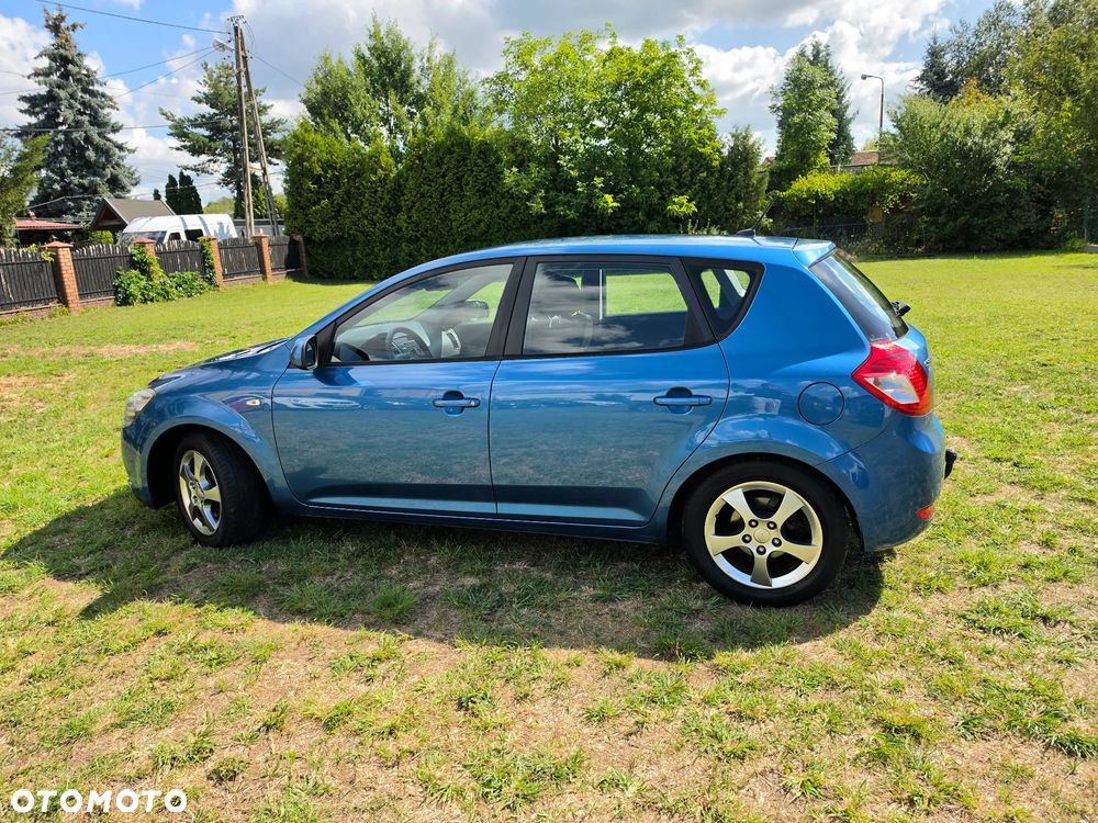 Kia Ceed 1.4 CVVT Vision - 16