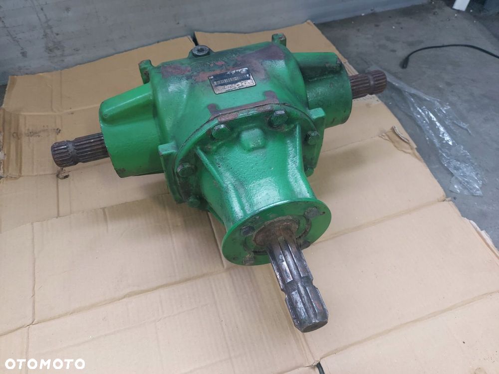 PRZEKŁADNIA GŁÓWNA DC210779 PRASA ROLUJĄCA JOHN DEERE 864 PREMIUM 2011R - 2