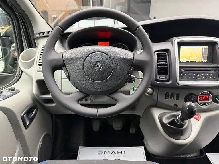 Renault Trafic ver-2-0-dci-115-fap-grand-combi-l2h1-expression - 23