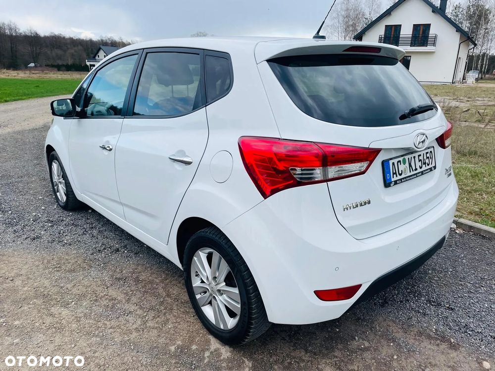 Hyundai ix20 1.4 CRDi blue Classic - 8