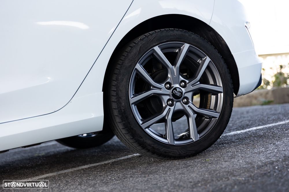 Ford Fiesta 1.0 EcoBoost Hybrid S&S ST-LINE - 10