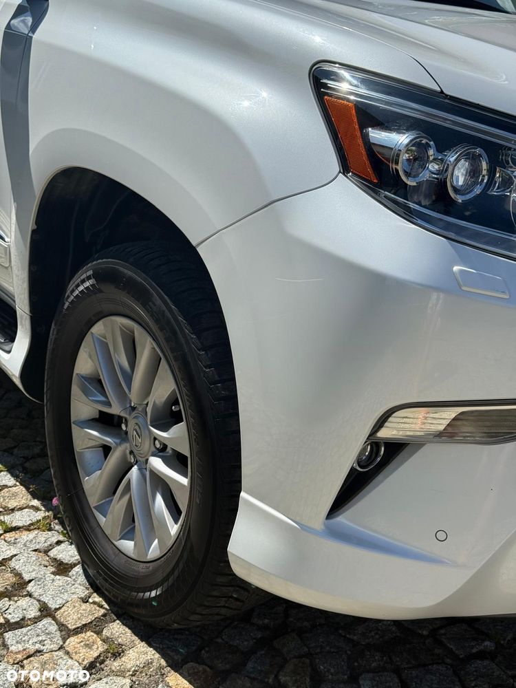 Lexus GX - 34