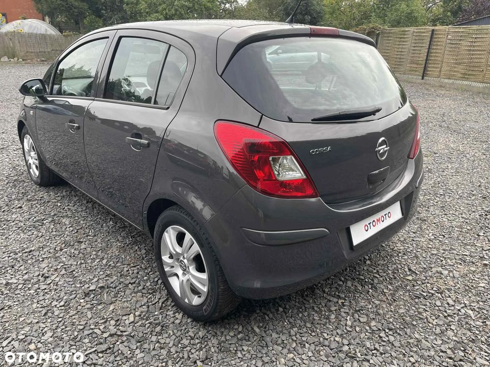 Opel Corsa - 7