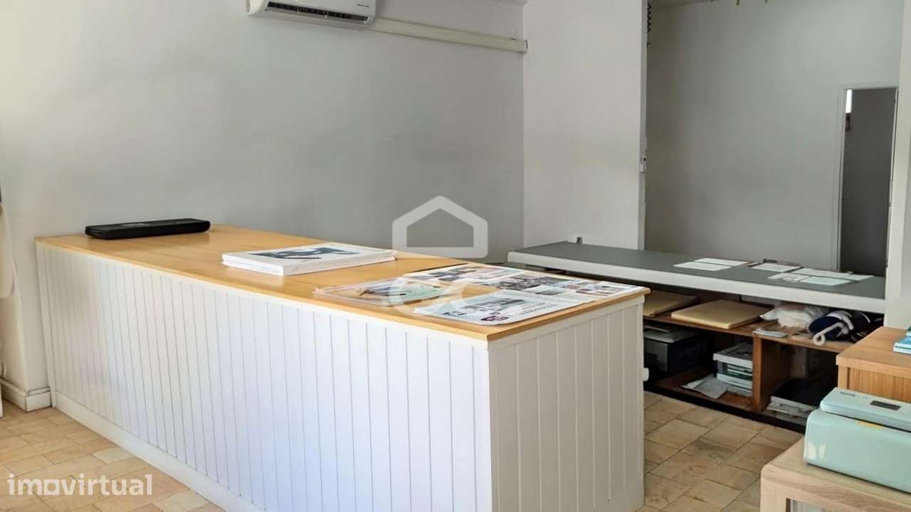Loja com R/C e cave em Torres Novas | 120 m² - Grande imagem: 4/11
