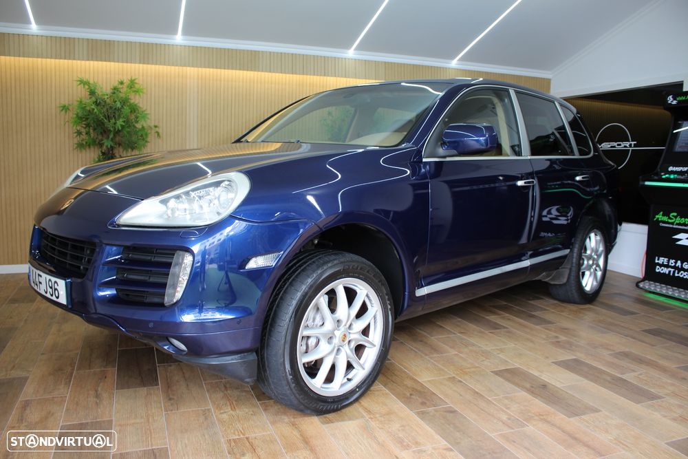 Porsche Cayenne Tiptronic - 3