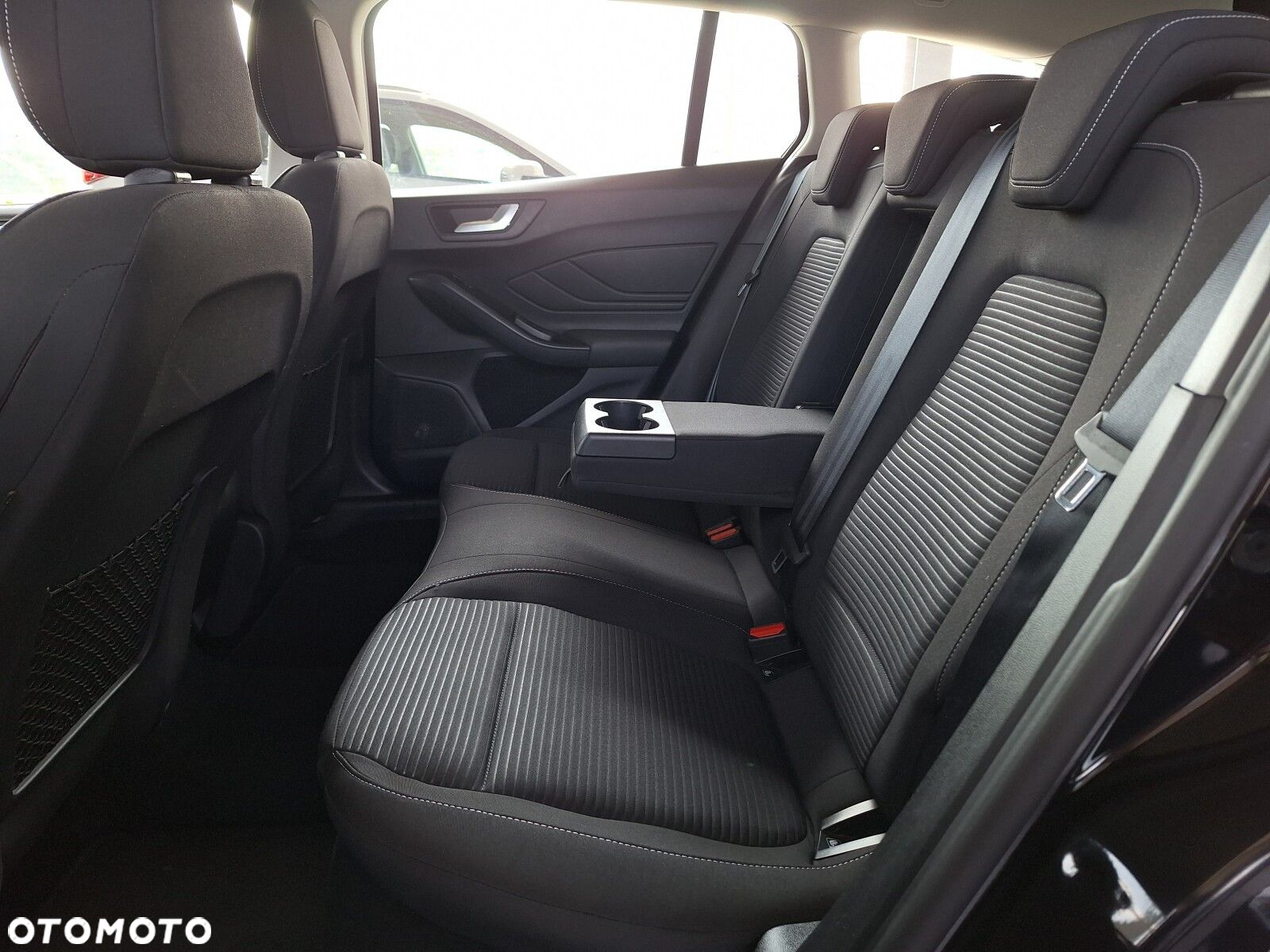 Ford Focus 2.0 EcoBlue Titanium - 12