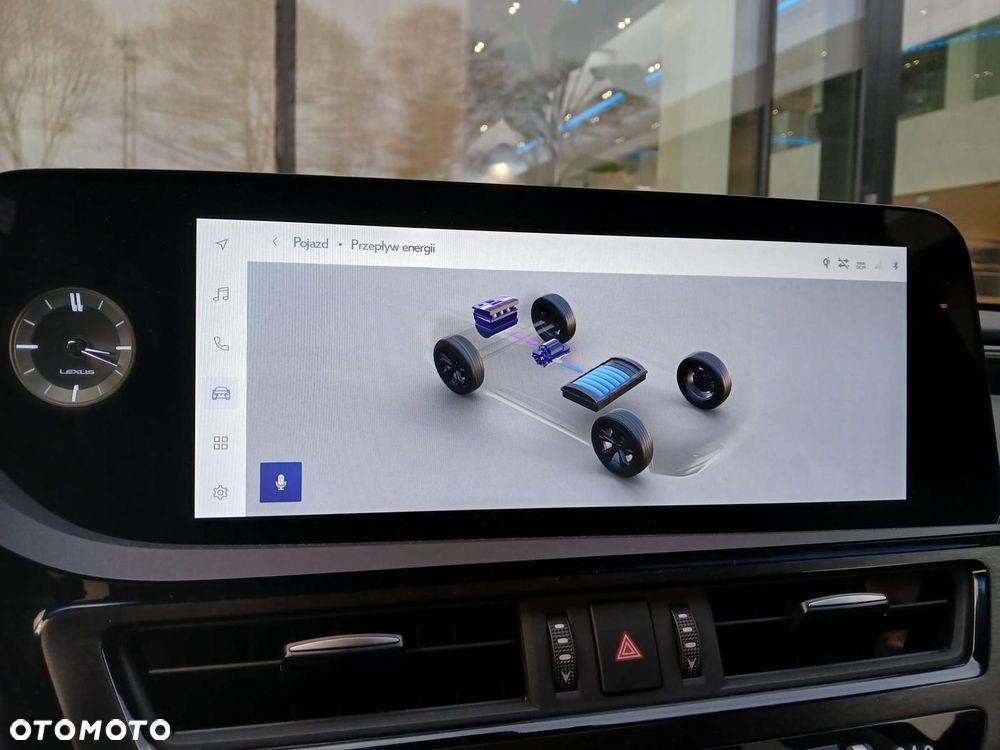 Lexus ES 300h Business Edition - 17