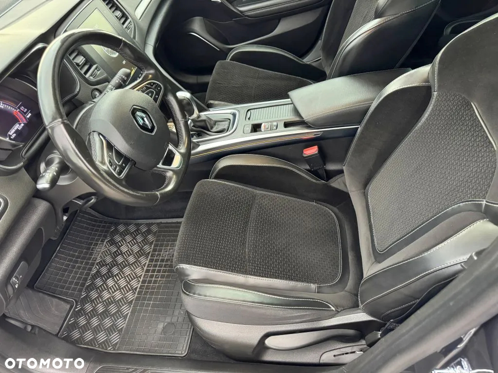 Renault Megane TCe 160 GPF EDC BOSE EDITION - 10
