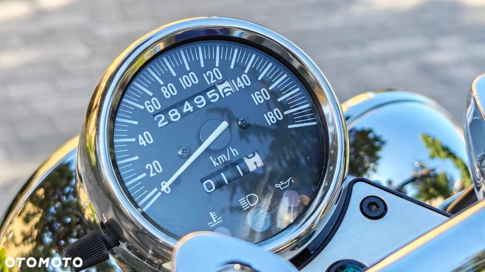 Suzuki Marauder - 20