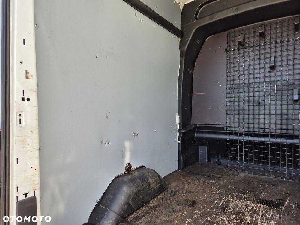 Ford TRANSIT 2.0 130KM - 11