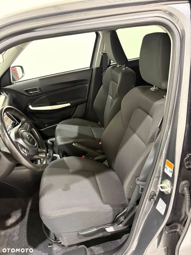 Suzuki Swift - 19