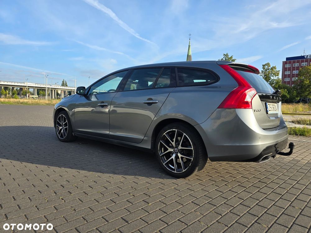 Volvo V60 D4 - 6