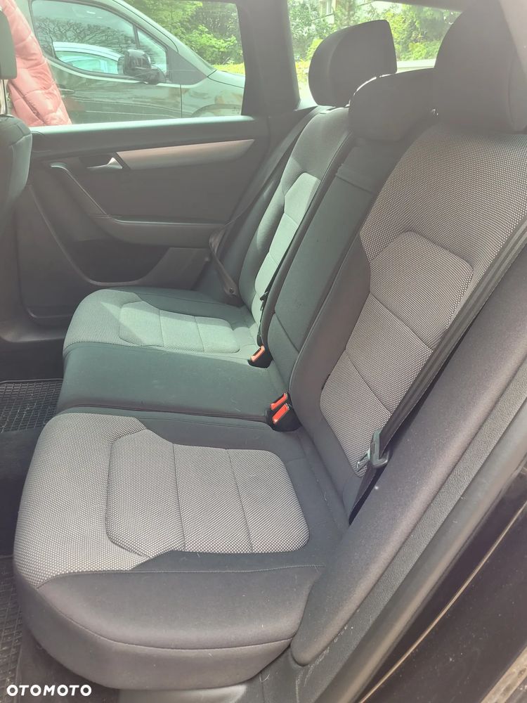 Volkswagen Passat 2.0 TDI Comfortline Optimum DSG - 11