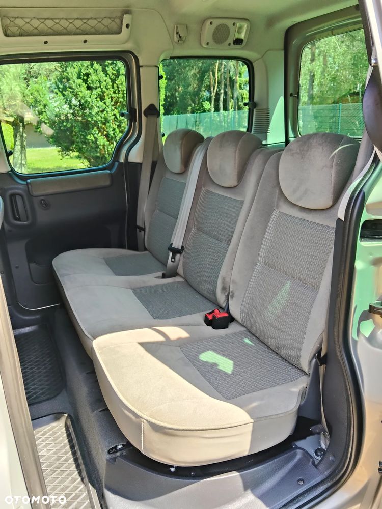 Citroën Berlingo 1.6i Prestige - 8