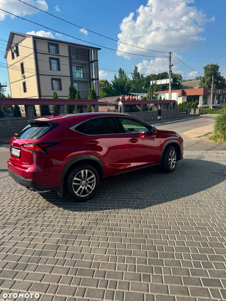 Lexus NX - 3