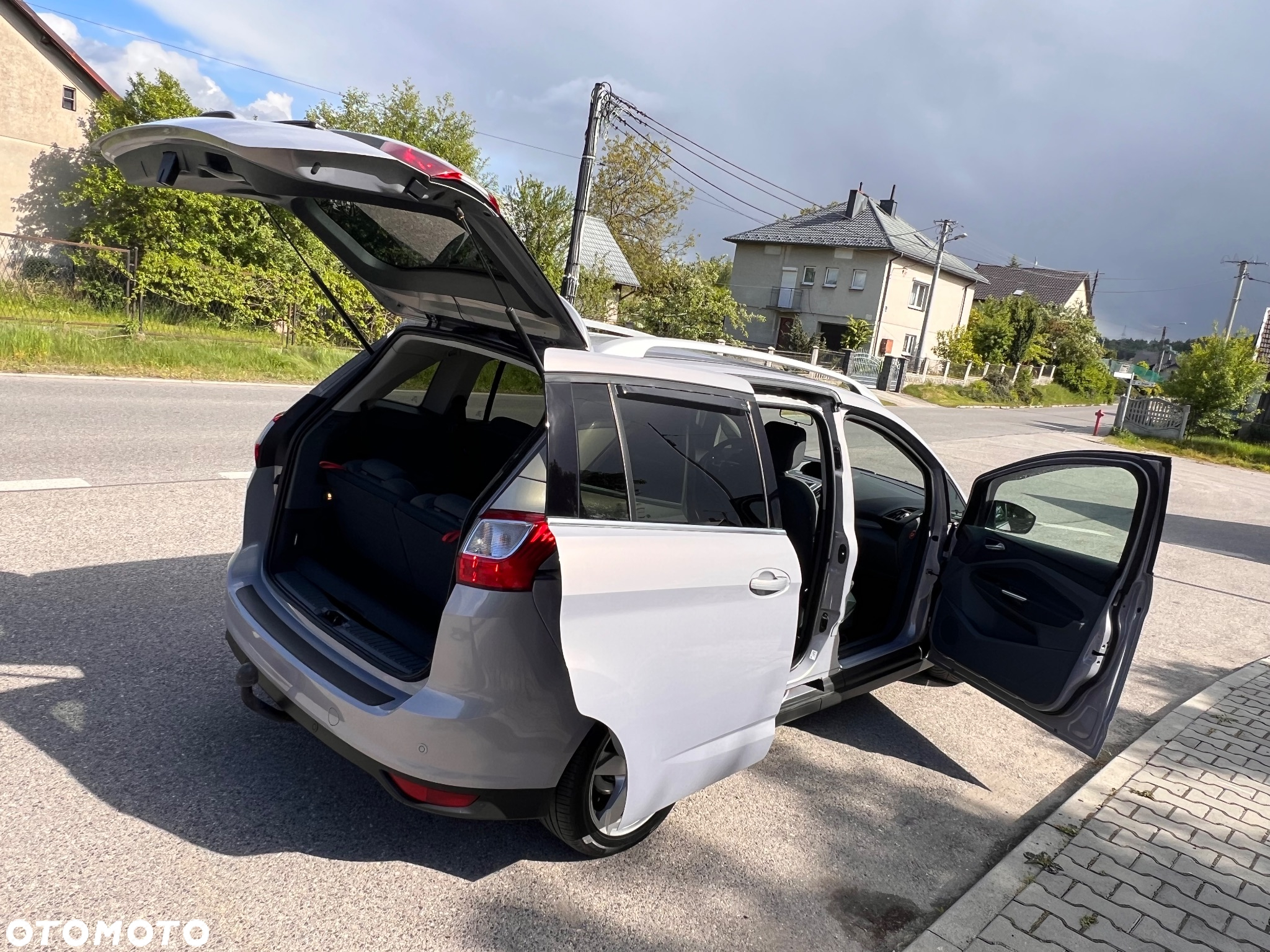 Ford Grand C-MAX 1.6 TDCi Titanium - 15