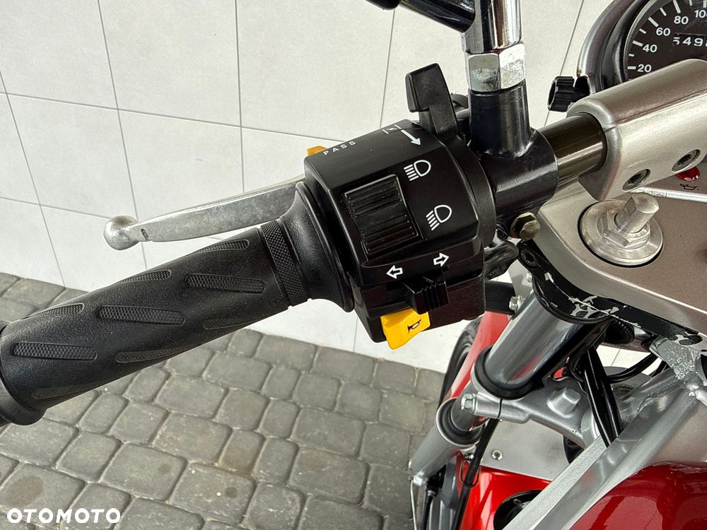Suzuki GS - 30