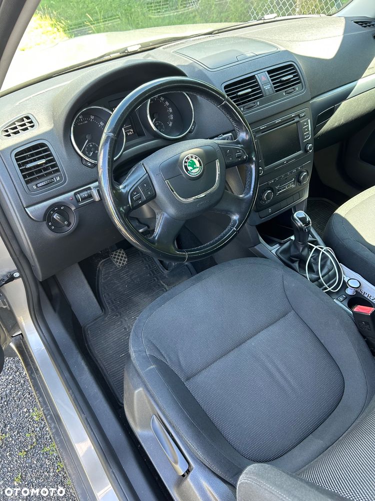 Skoda Yeti 1.4 TSI Adventure - 9