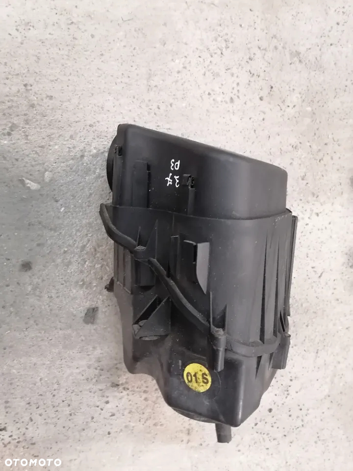Obudowa Filtra Powietrza Audi A8 D3 3.7 4.2 V8 077133835T 4E0129620 - 2