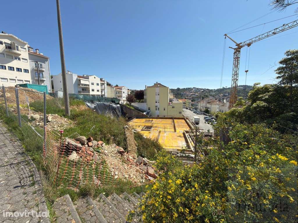 Novo - Apartamento T2 com garagem e terraço - Grande imagem: 3/14