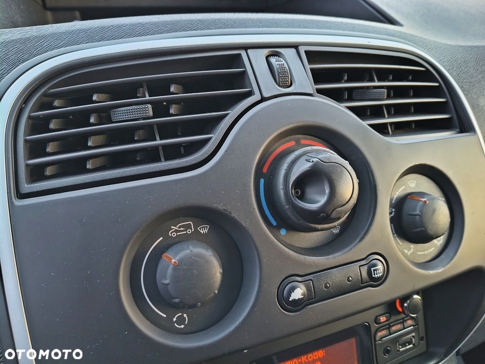 Renault Kangoo dCi 110 FAP Luxe - 32