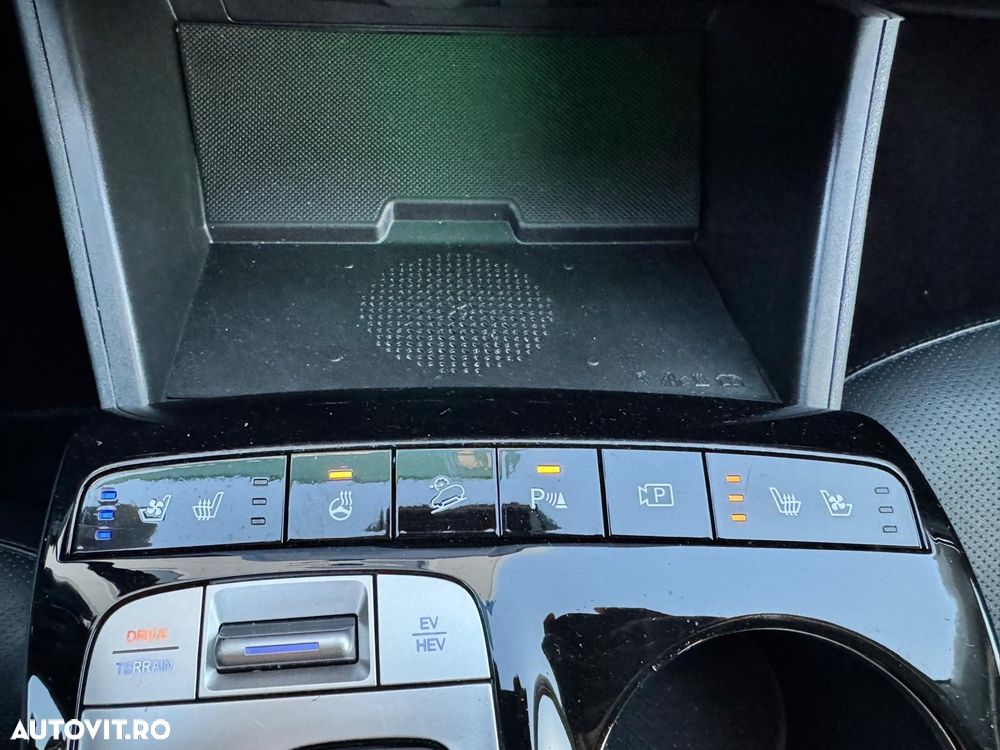 Hyundai Tucson PHEV 1.6 l 265 CP 4WD 6AT Luxury - 17