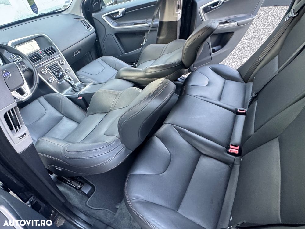 Volvo XC 60 D4 Geartronic Summum - 9