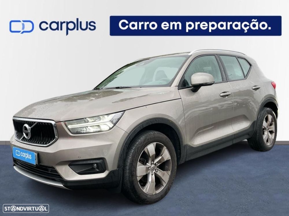 Volvo XC 40 2.0 D3 Momentum - 1
