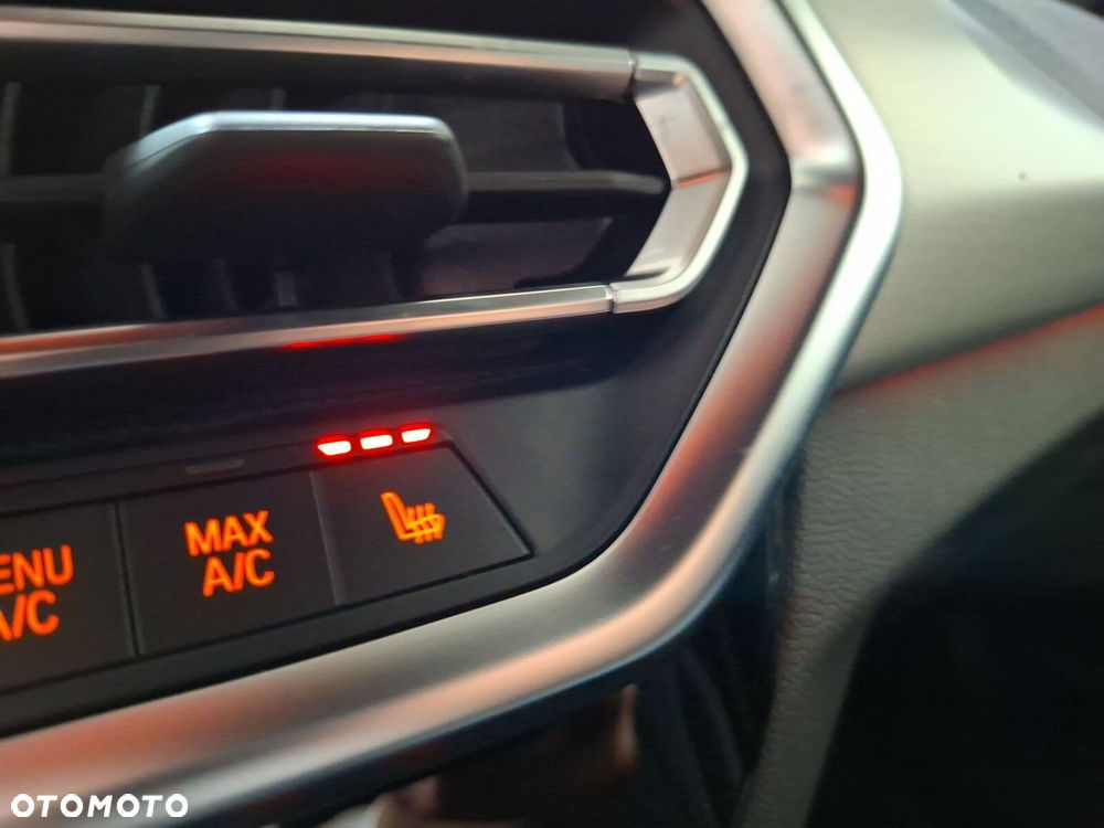 BMW X4 - 25