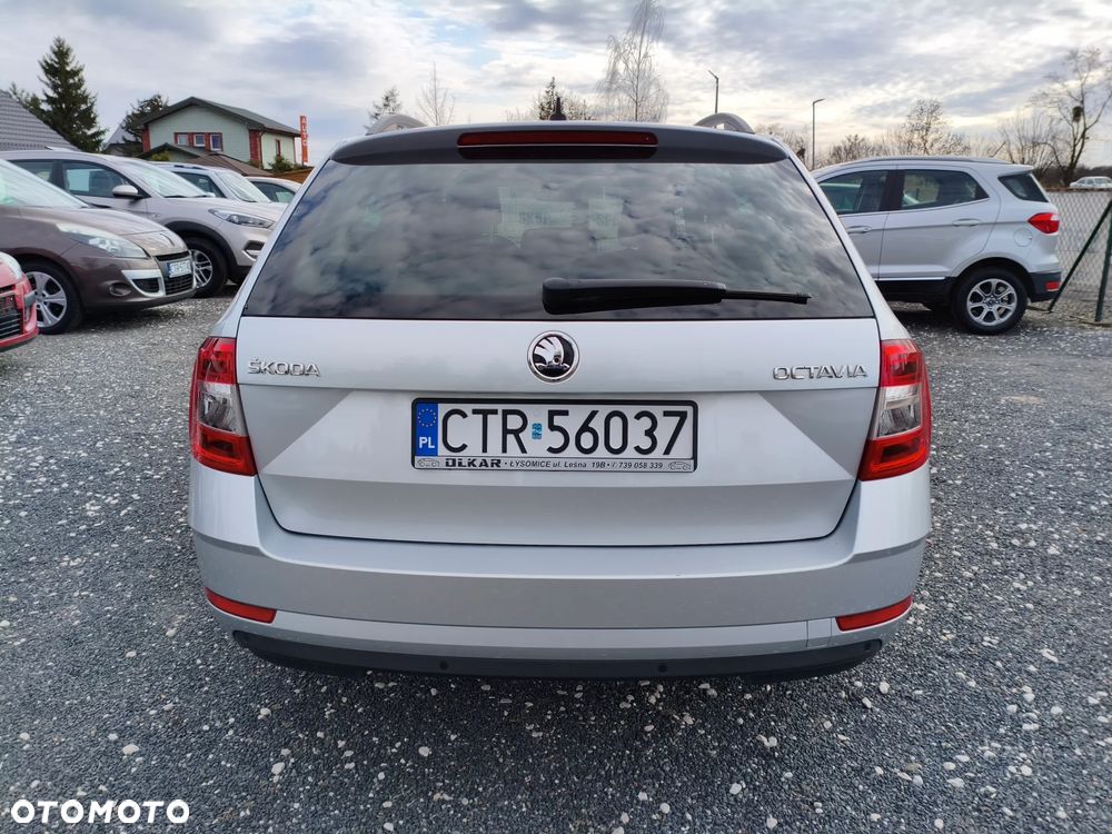 Skoda Octavia 1.6 TDI DSG Soleil - 10