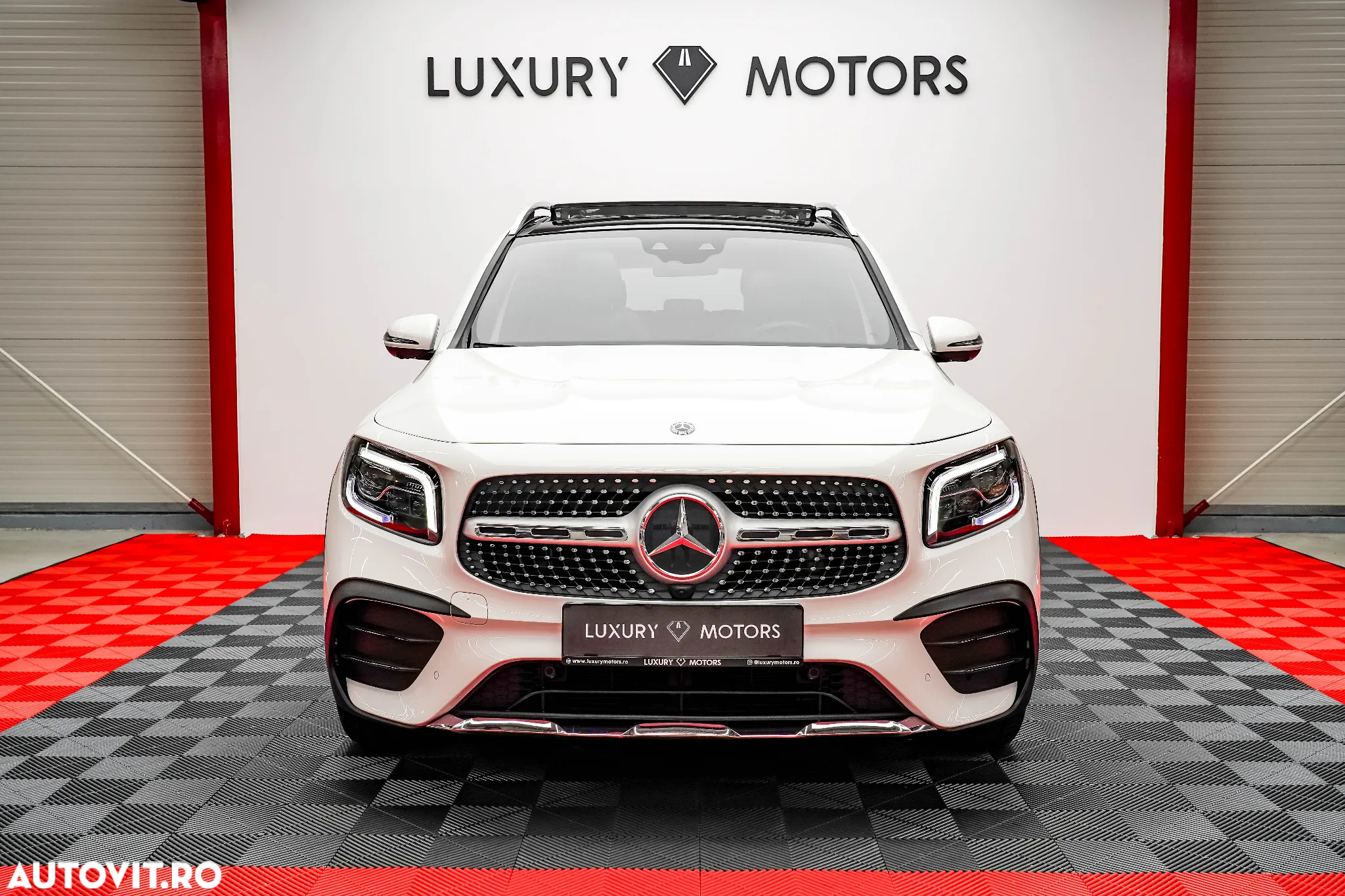 Mercedes-Benz GLB 220 d 4Matic 8G-DCT AMG Line Advanced Plus - 3