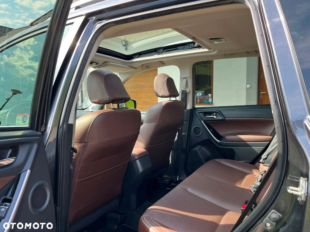 Subaru Forester 2.0 XT Platinum Lineartronic - 13