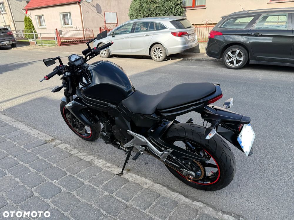 Kawasaki ER - 9