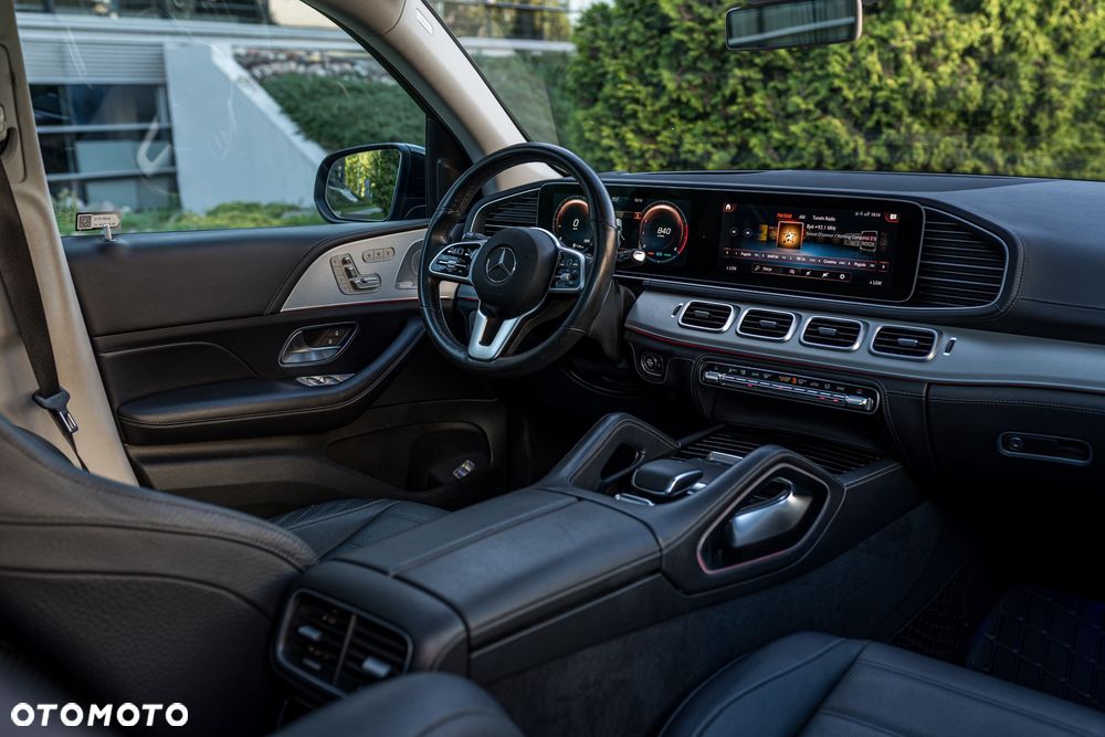 Mercedes-Benz GLE - 25