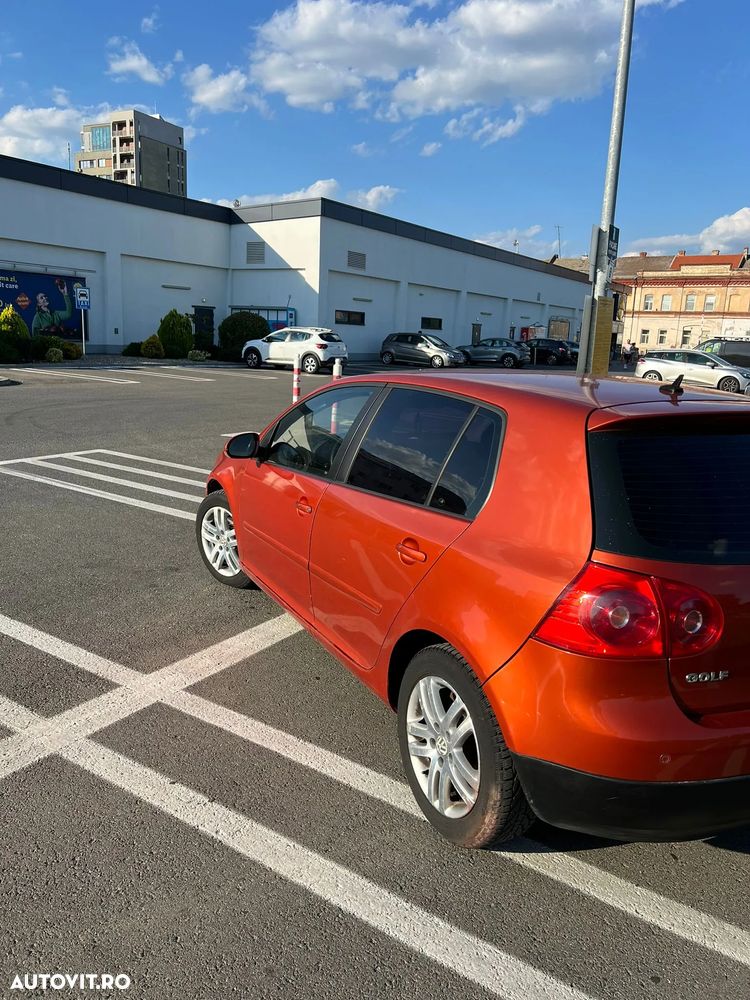 Volkswagen Golf 1.9 TDI DPF Goal - 4