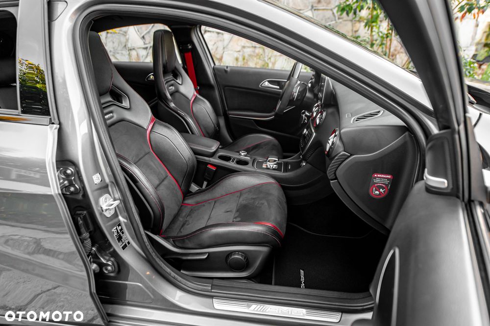 Mercedes-Benz Klasa A 45 AMG 4Matic AMG Speedshift 7G-DCT Edition 1 - 19