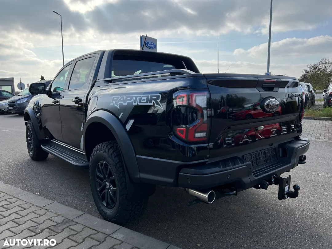 Ford Raptor - 17