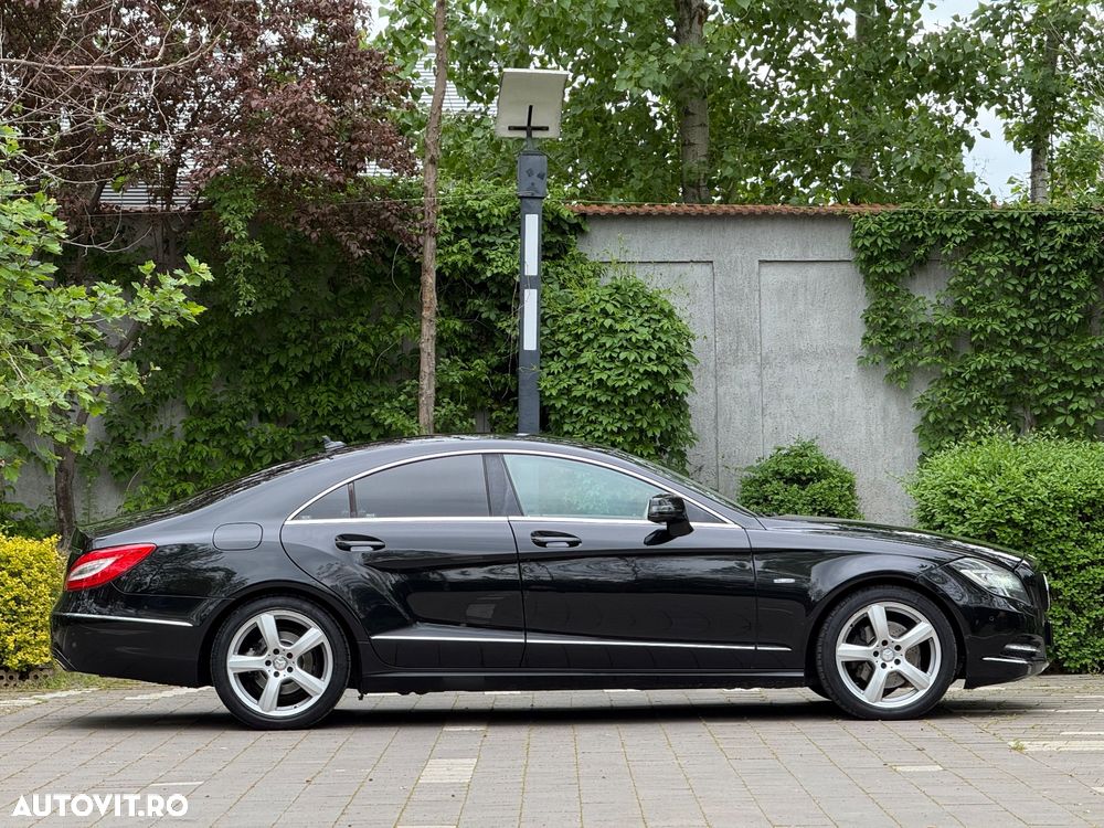 Mercedes-Benz CLS 250 CDI DPF BlueEFFICIENCY 7G-TRONIC - 17