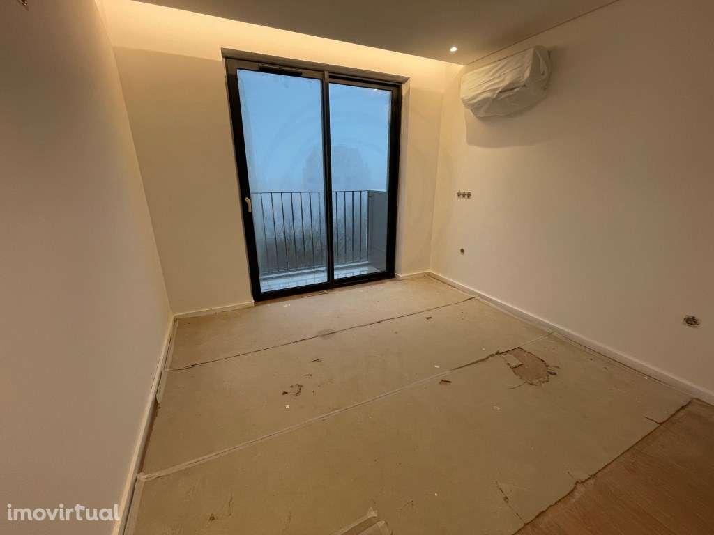 Apartamento T1 com Garagem em Vila Nova de Gaia - Grande imagem: 5/25