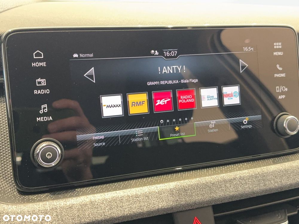 Skoda Kamiq 1.0 TSI Selection - 24