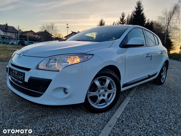 Renault Megane TCe 130 Night and Day