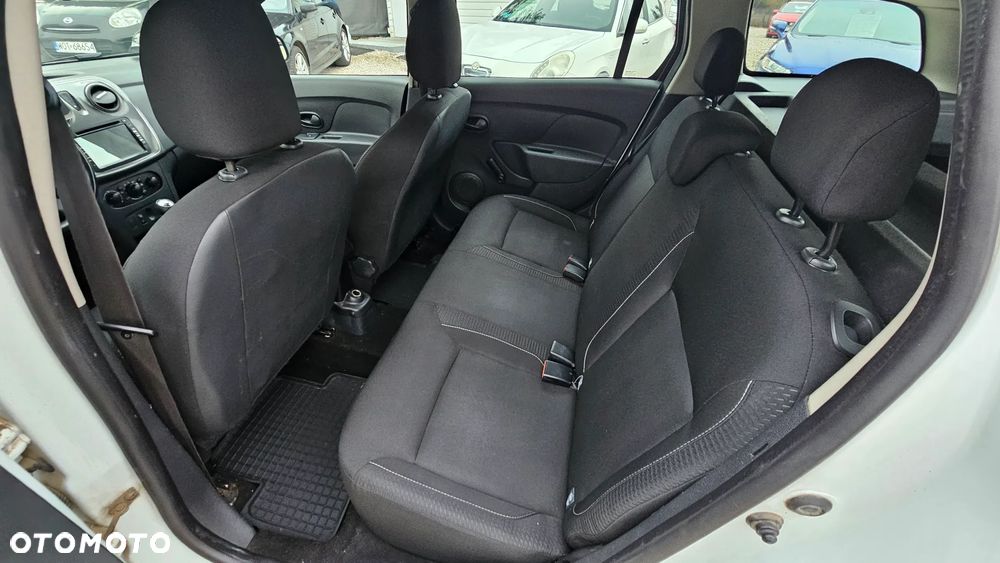 Dacia Logan 1.2 16V Laureate EU6 - 9