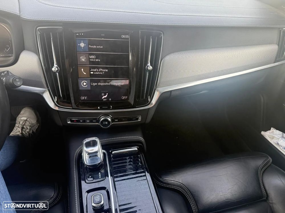 Volvo V90 2.0 T8 Inscription AWD Geartronic - 8