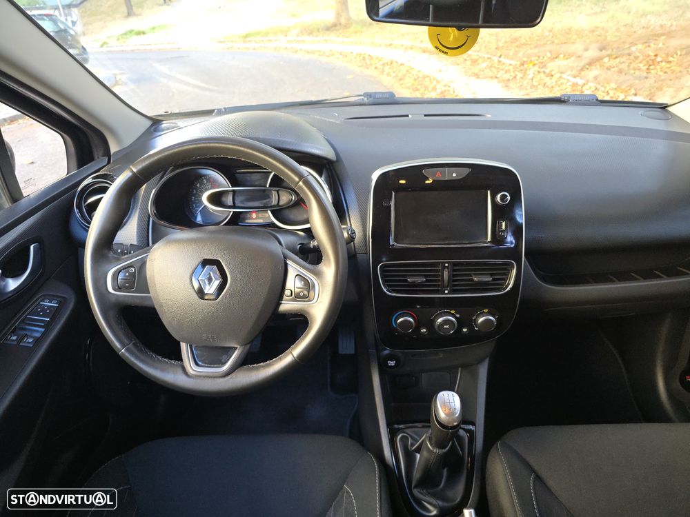Renault Clio Sport Tourer 0.9 TCe Limited Edition - 12